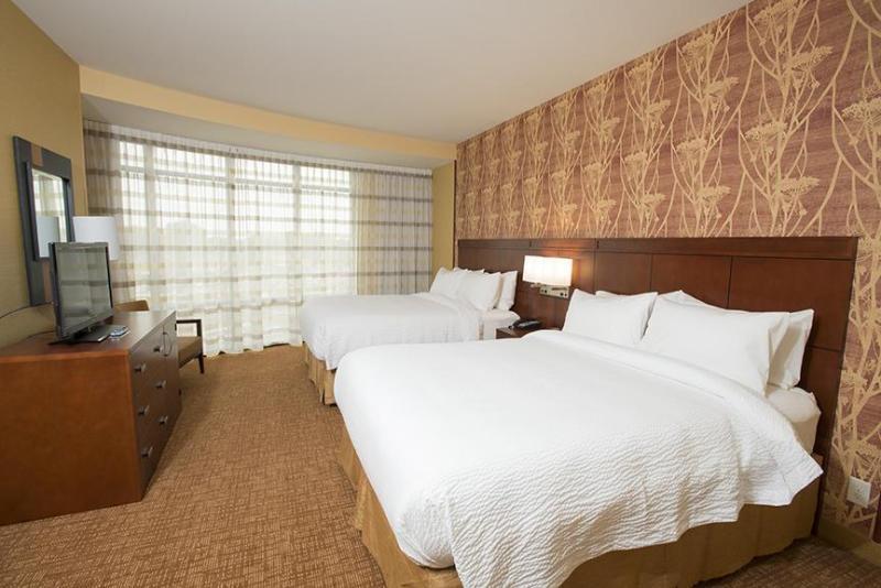 Courtyard By Marriott Cincinnati Midtown/Rookwood Экстерьер фото