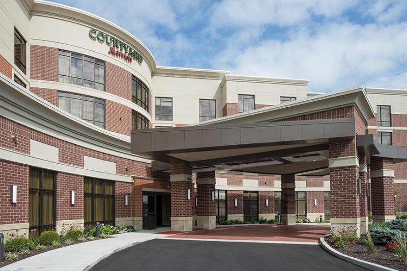 Courtyard By Marriott Cincinnati Midtown/Rookwood Экстерьер фото