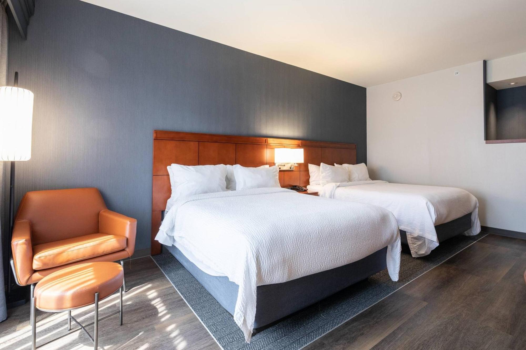 Courtyard By Marriott Cincinnati Midtown/Rookwood Экстерьер фото
